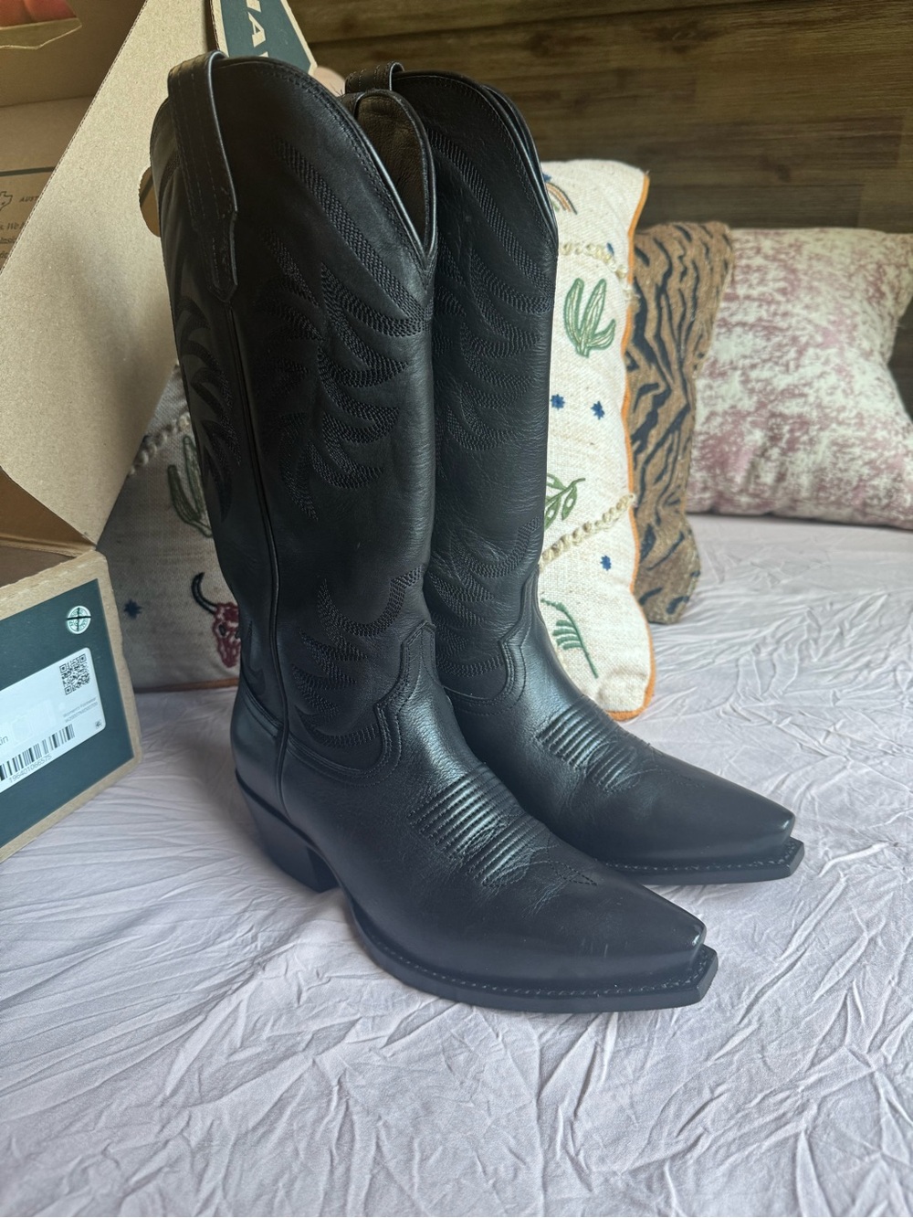 #Tecovas #Annies #black excellent condition